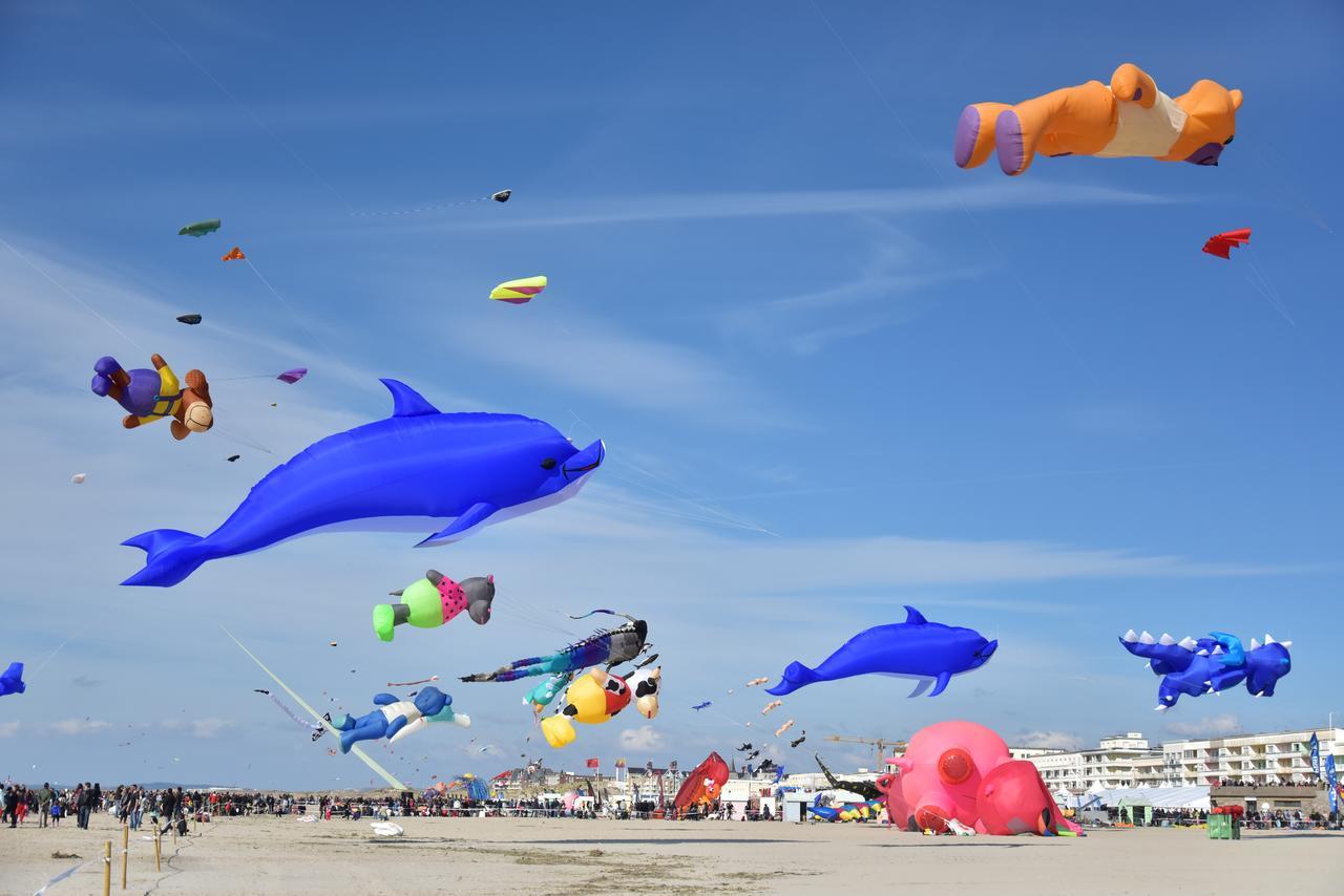 Studio "Les Pieds Dans L'Eau" - 50M Front De Mer Berck Buitenkant foto